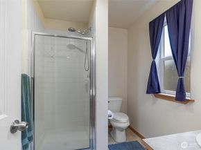 12049 32nd Avenue NE C, Seattle WA 98125