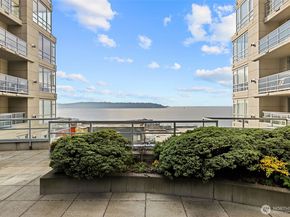 2929 1st Avenue 205, Seattle WA 98121