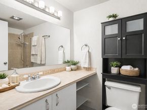 2520 S 317th Street 103, Federal Way WA 98003