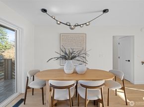 1424 150th Avenue SE, Bellevue WA 98007