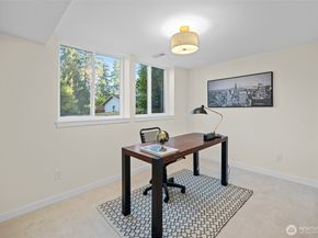 1424 150th Avenue SE, Bellevue WA 98007
