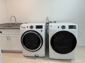 3212 35th Avenue S, Seattle WA 98144