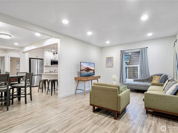 3212 35th Avenue S, Seattle WA 98144