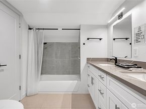 3212 35th Avenue S, Seattle WA 98144