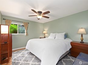 2858 32nd Avenue W 102, Seattle WA 98199