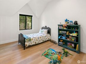 15238 NE 195th Street, Woodinville WA 98072