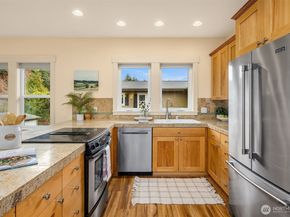 9551 NE South Beach Drive 3G, Bainbridge Island WA 98110
