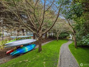 9551 NE South Beach Drive 3G, Bainbridge Island WA 98110