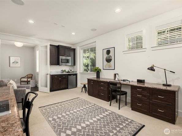 13424 N Madison Avenue NE, Bainbridge Island WA 98110