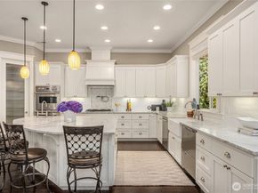 13424 N Madison Avenue NE, Bainbridge Island WA 98110