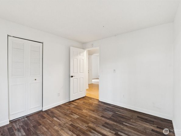 4308 NE Sunset Boulevard P1, Renton WA 98059