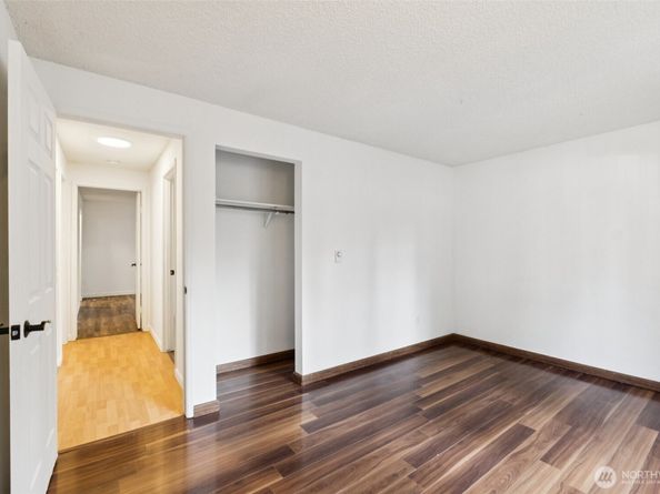 4308 NE Sunset Boulevard P1, Renton WA 98059