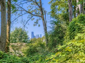 2814 S Grand St, Seattle WA 98144