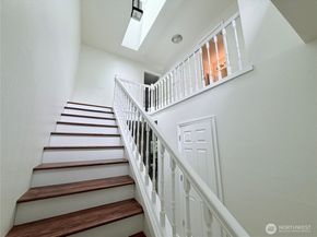 4107 159th Avenue NE 22C, Redmond WA 98052