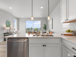 15726 40TH Avenue W A3, Lynnwood WA 98087