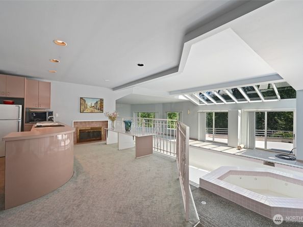 8508 54TH Avenue NE, Seattle WA 98115