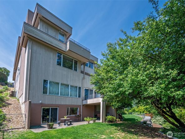 8508 54TH Avenue NE, Seattle WA 98115