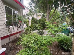 2801 NE 130th Street C101, Seattle WA 98125