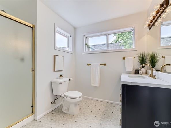 2801 NE 130th Street C101, Seattle WA 98125