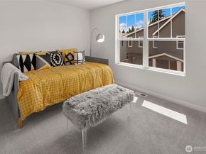 563 SW 97th Street 76, Seattle WA 98106