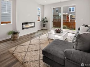563 SW 97th Street 76, Seattle WA 98106