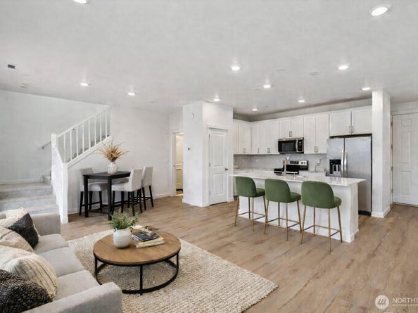 1443 121ST Avenue SE MB 08, Lake Stevens WA 98258