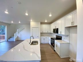 1443 121ST Avenue SE MB 08, Lake Stevens WA 98258