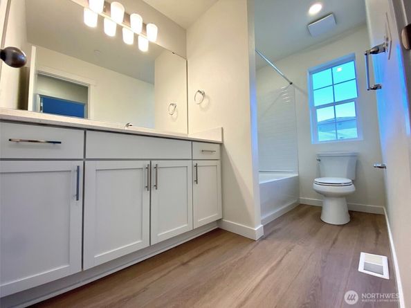 1443 121ST Avenue SE MB 08, Lake Stevens WA 98258