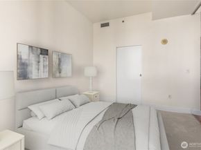 737 Olive Way 2704, Seattle WA 98101