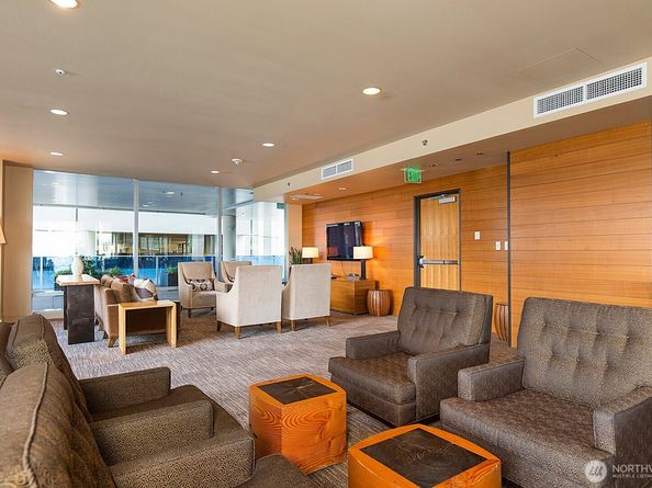737 Olive Way 2704, Seattle WA 98101
