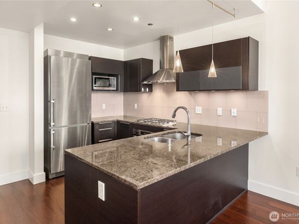 737 Olive Way 2704, Seattle WA 98101