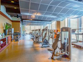 737 Olive Way 2704, Seattle WA 98101