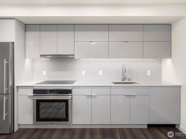 450 S Main St 1405, Seattle WA 98104