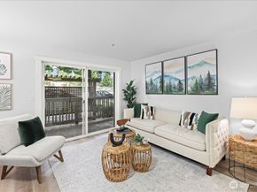 7711 NE 175th Street C106, Kenmore WA 98028