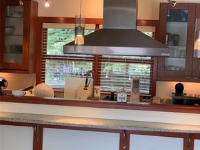 13039 56th Avenue, Tukwila WA 98178