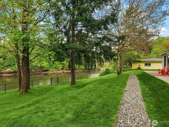 13039 56th Avenue, Tukwila WA 98178