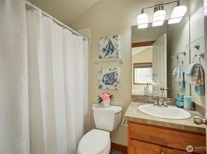 2509 NE 125th Street, Seattle WA 98125