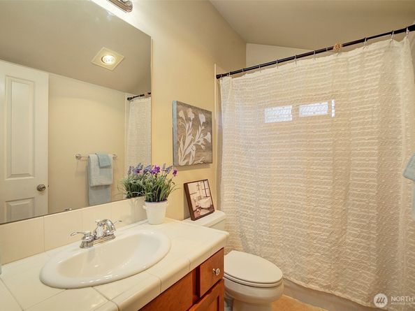 2509 NE 125th Street, Seattle WA 98125