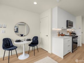 9219 D 14th Avenue NW, Seattle WA 98117