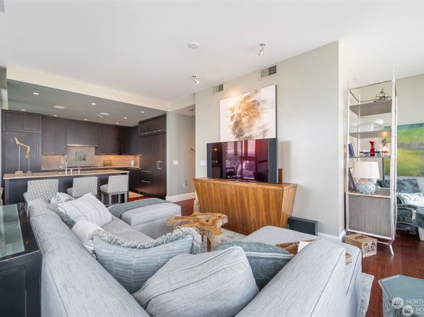 1521 2nd Avenue 1602, Seattle WA 98101