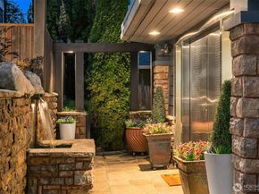 2452 W Lake Sammamish Parkway NE, Redmond WA 98052