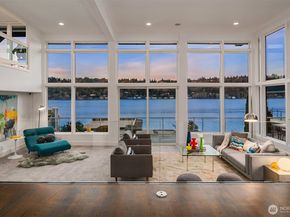 2452 W Lake Sammamish Parkway NE, Redmond WA 98052