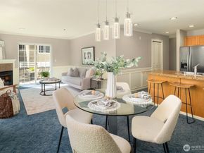 10549 Stone Avenue N 301, Seattle WA 98133