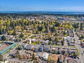10549 Stone Avenue N 301, Seattle WA 98133