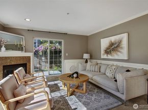 10549 Stone Avenue N 103, Seattle WA 98133