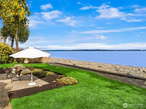 4452 Rockaway Beach Road NE, Bainbridge Island WA 98110