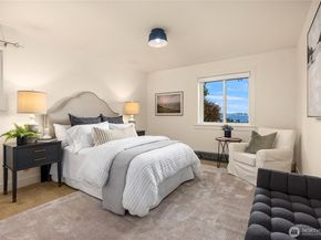 4452 Rockaway Beach Road NE, Bainbridge Island WA 98110