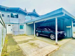 2107 S Kent Des Moines Road 41, Des Moines WA 98198