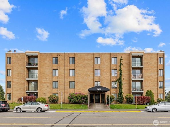 3425 Colby Avenue 502, Everett WA 98201