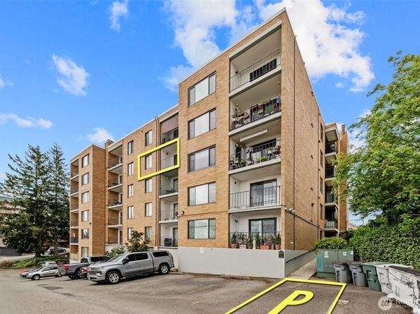 3425 Colby Avenue 502, Everett WA 98201